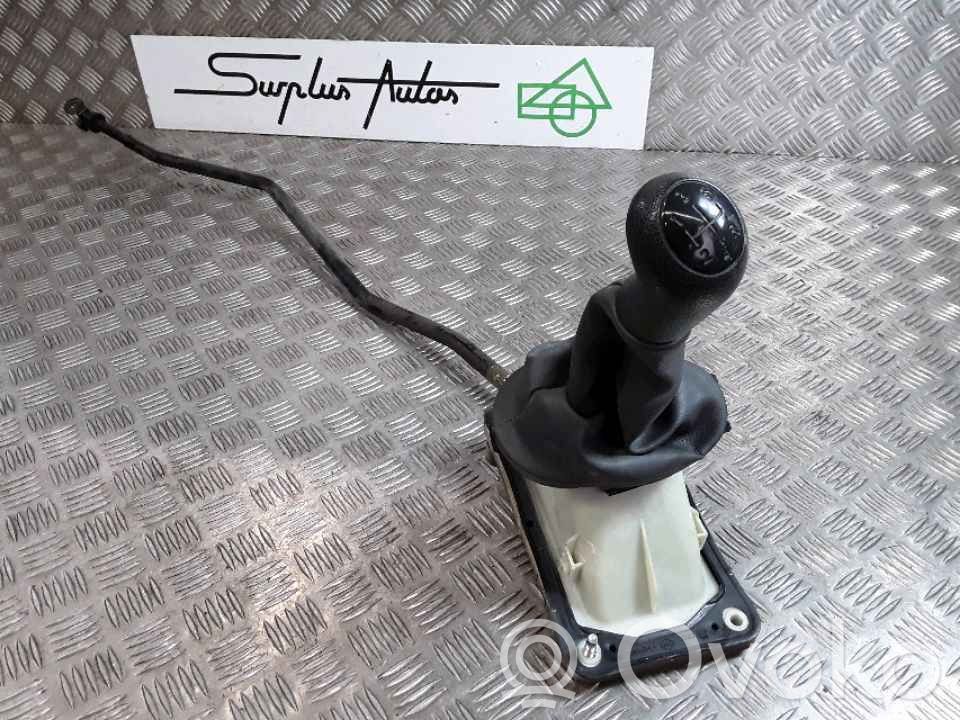 Dacia Sandero Gear selector 