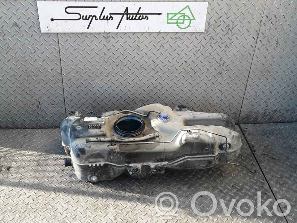 Opel Adam Топливный бак 