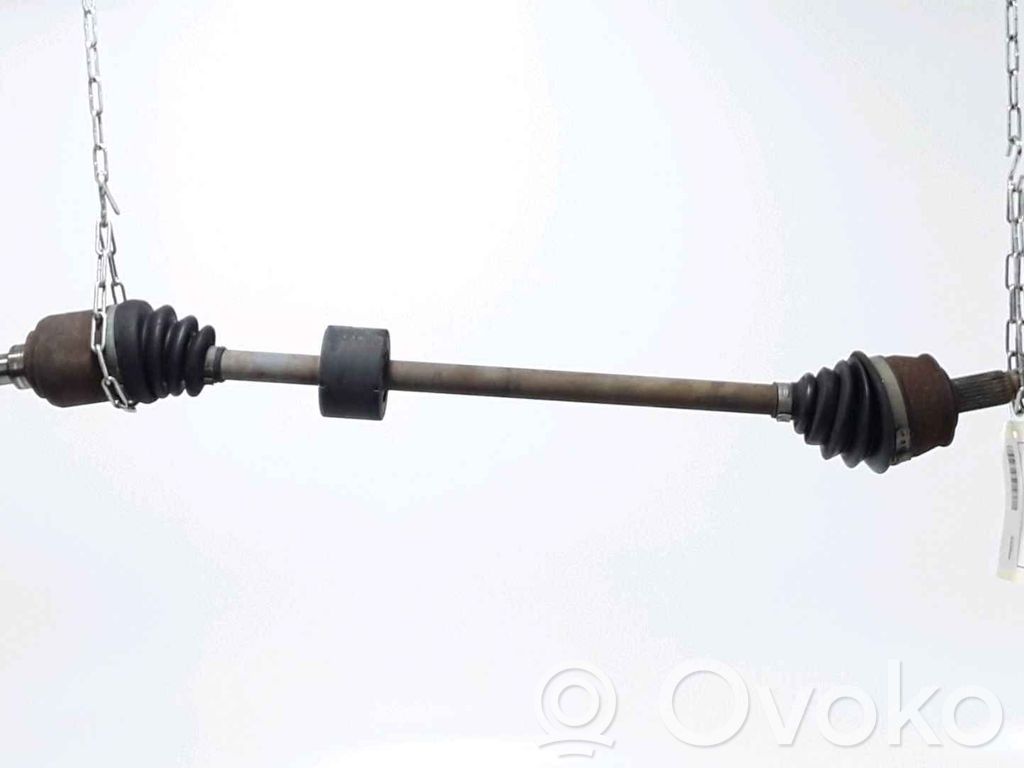 Priekinis pusašis   1835989,20230680,4651128,VDMS13