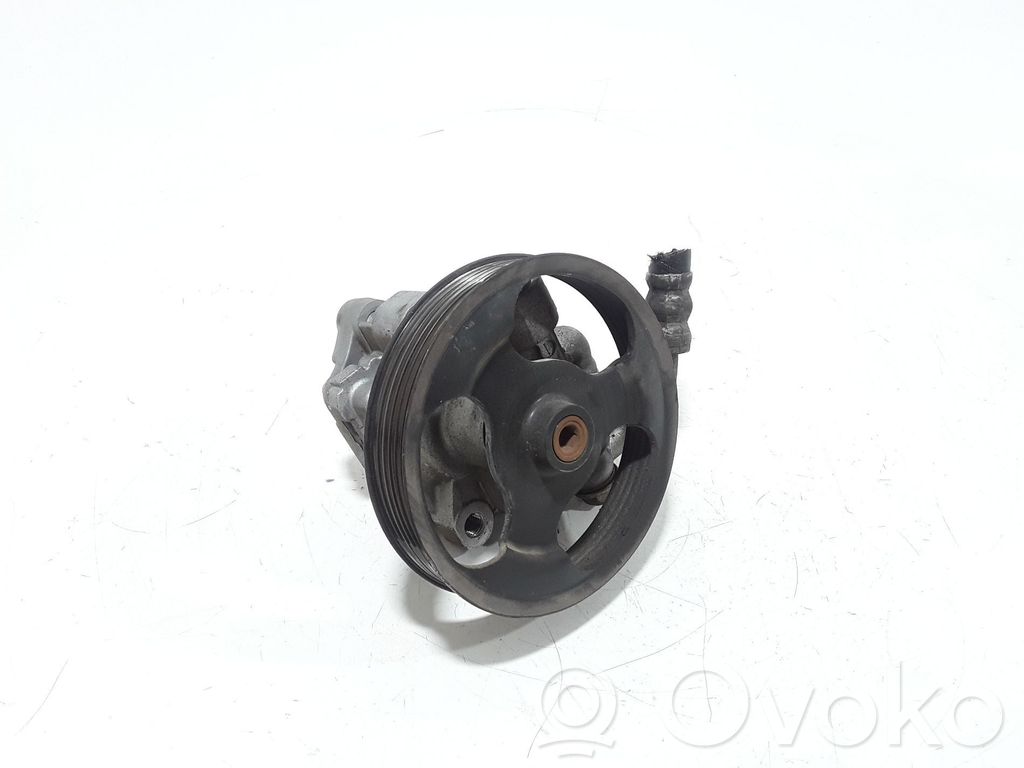Mazda 3 I Ohjaustehostimen pumppu 