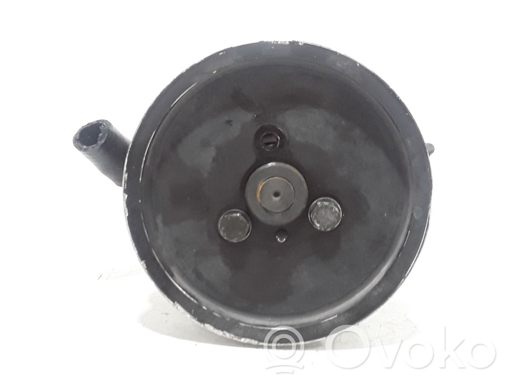 BMW 1 E81 E87 Power steering pump 