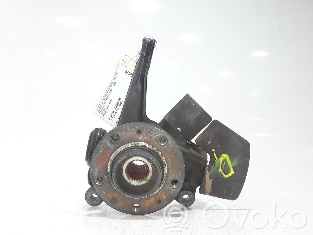 Peugeot 407 Achsschenkel vorne 