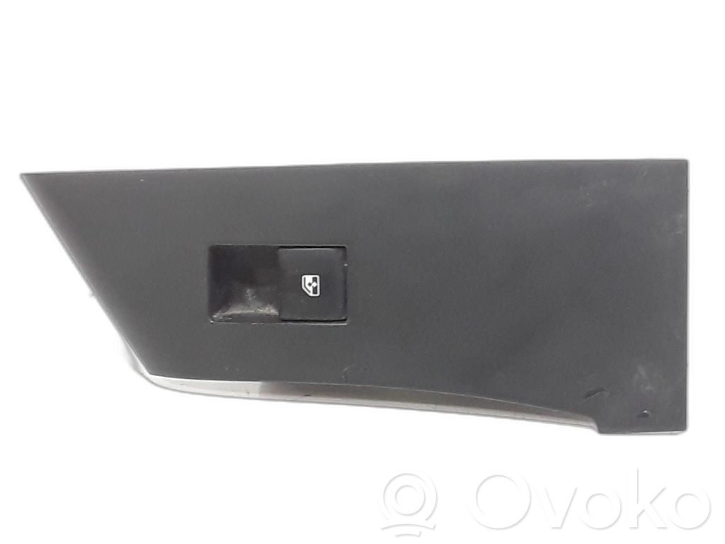 Electric window control switch   13301886,20240940,7716616,VDMS13