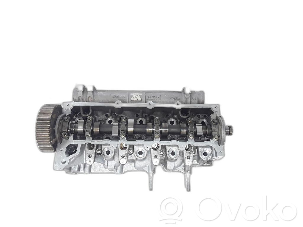 Renault Clio III Engine head 
