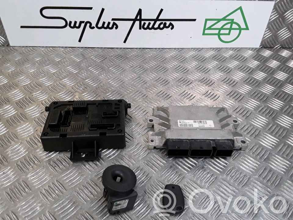 Engine ECU kit and lock set   237101907R,20211005,4632127,VDMS13