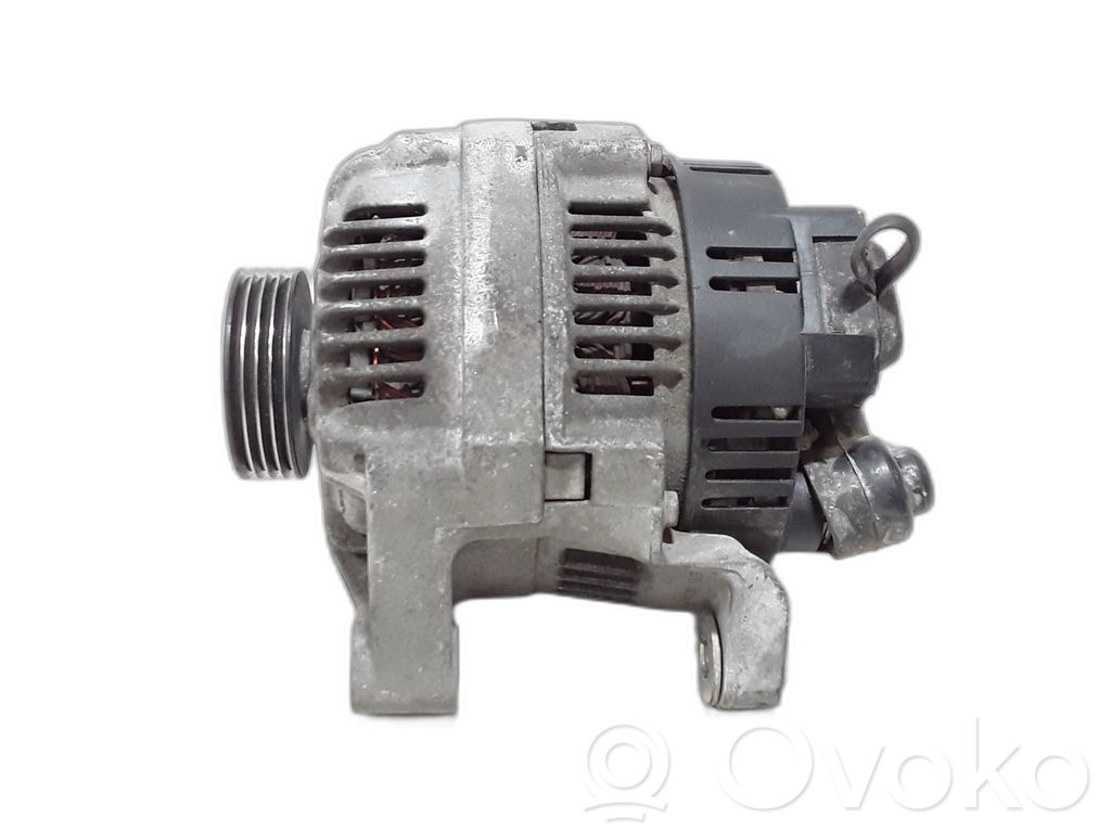 Renault Clio I Alternador 