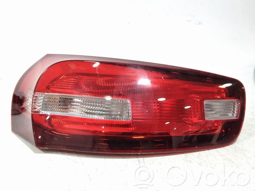 Citroen C4 II Picasso Lampa tylna 
