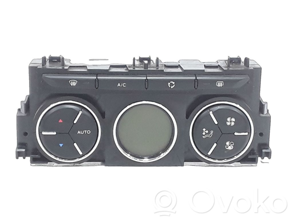 DS Automobiles 3 Panel klimatyzacji 
