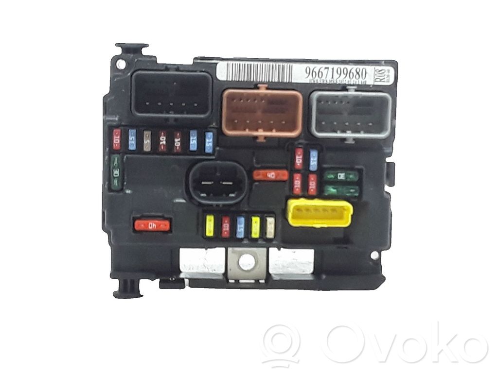 DS Automobiles 3 Unitate control BSM 