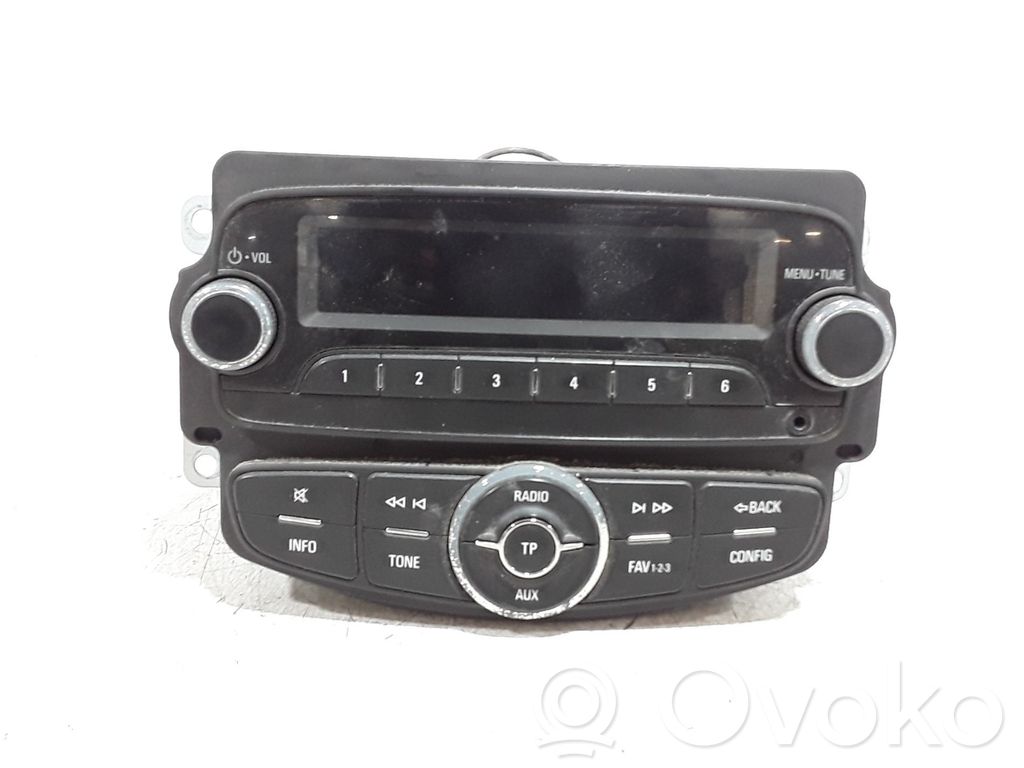 Opel Corsa A Panel / Radioodtwarzacz CD/DVD/GPS 