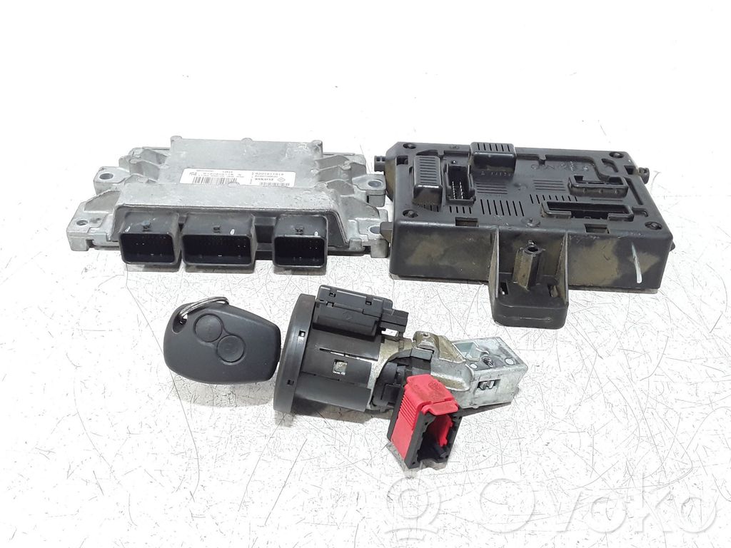 Renault Clio III Engine ECU kit and lock set 