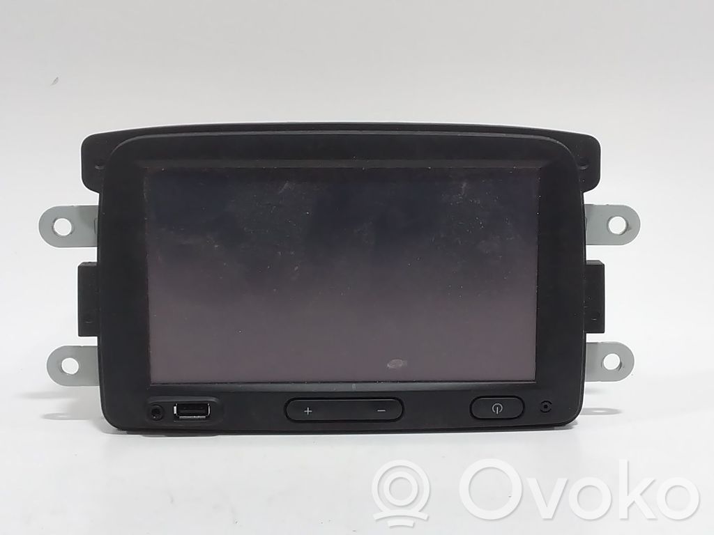 Радио/ проигрыватель CD/DVD / навигация   281153178R,LAN5200WR4,20260591,35076261,VDMS13