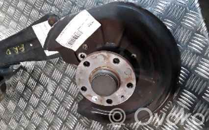 Volkswagen Touran I Braț cu fuzetă spate
