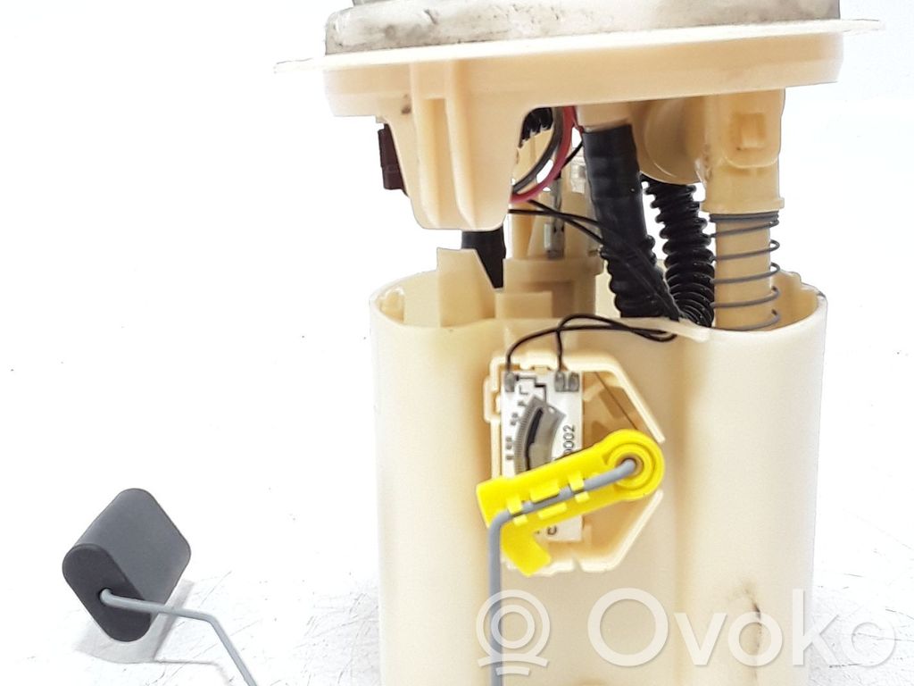 Renault Clio II Pompa carburante immersa
