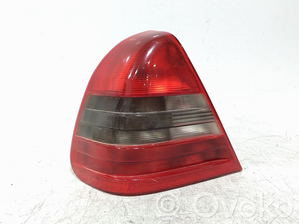 Mercedes-Benz C W202 Lampa tylna 