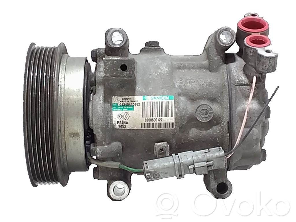 Renault Clio III Ilmastointilaitteen kompressorin pumppu (A/C) 