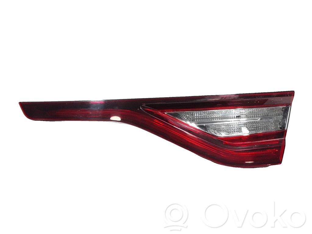 Renault Megane IV Lampy tylnej klapy bagażnika