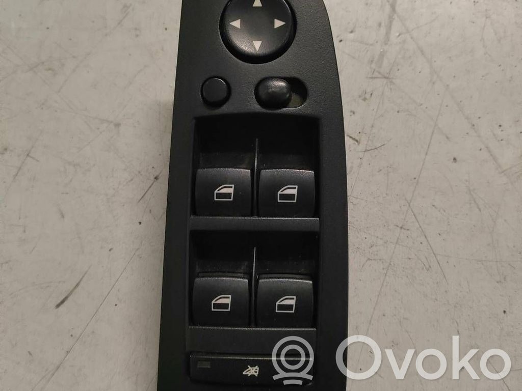 BMW 1 E81 E87 Electric window control switch 