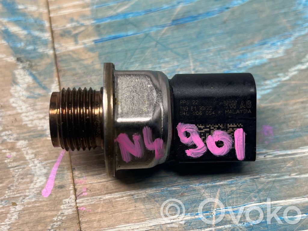 Audi A4 S4 B9 Sensor de presión de combustible 