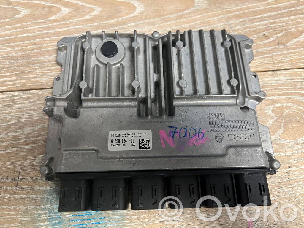BMW 5 G30 G31 G38 Engine control unit/module 