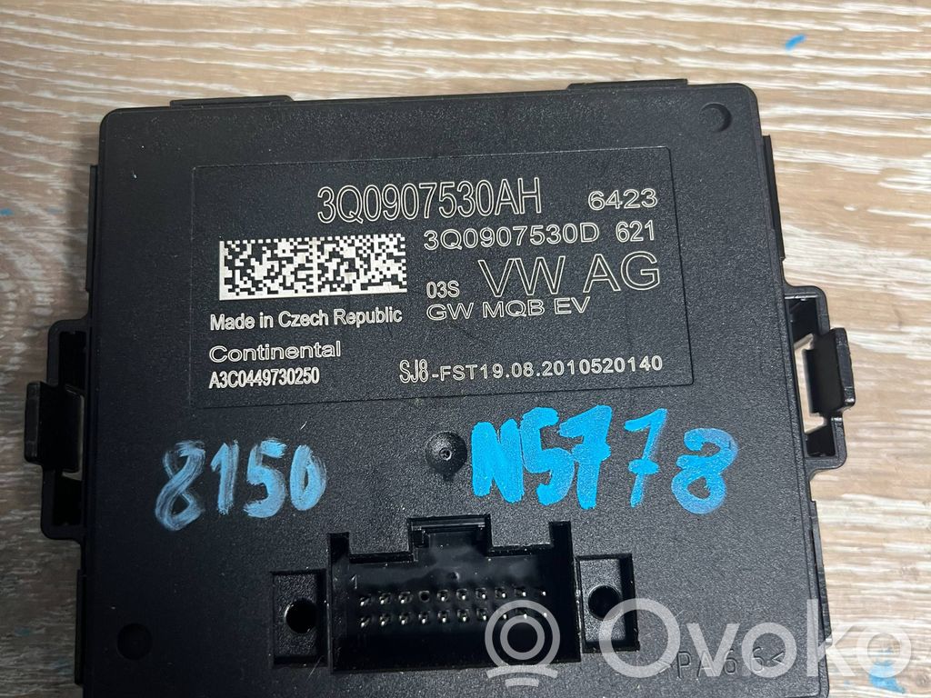 Volkswagen PASSAT B8 Módulo de control Gateway 