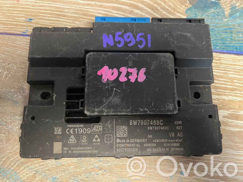 Audi Q7 4M Gateway control module 