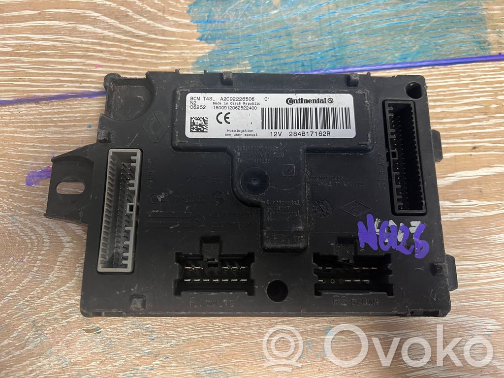 Dacia Sandero Engine control unit/module 