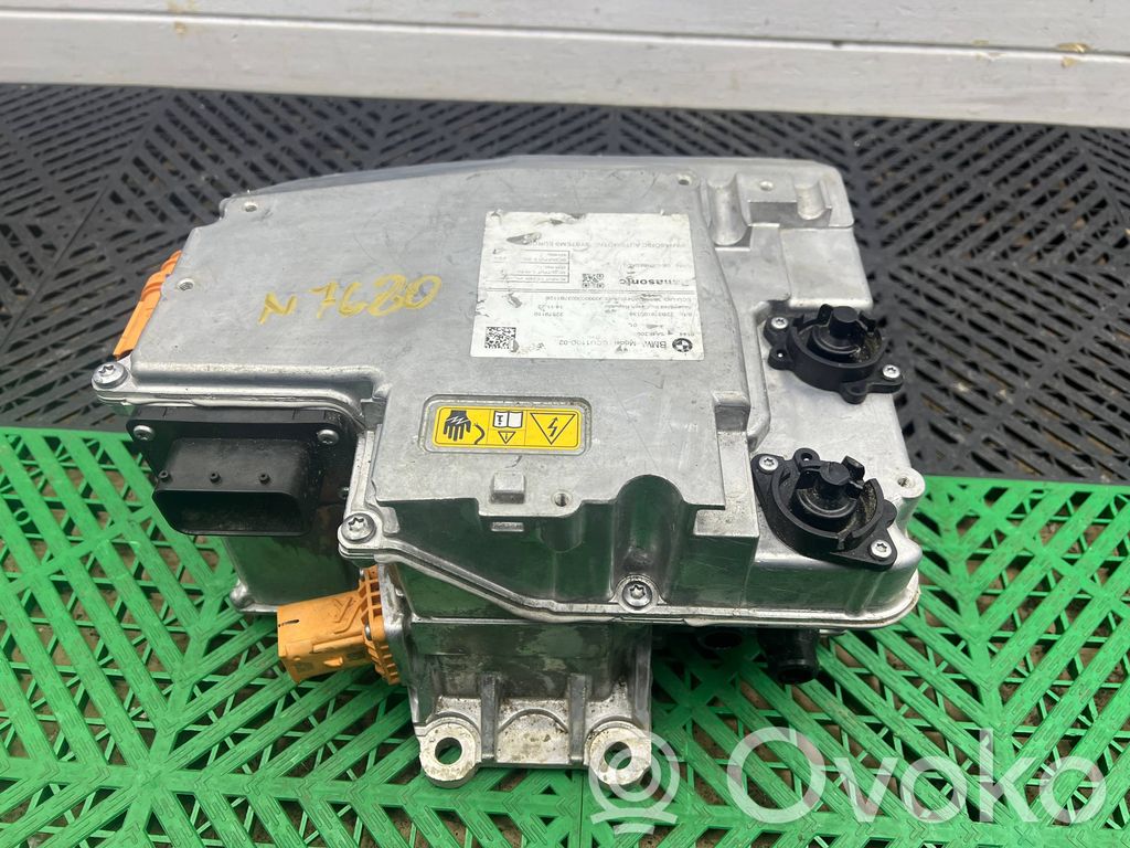 BMW iX3 G08 Voltage converter inverter 