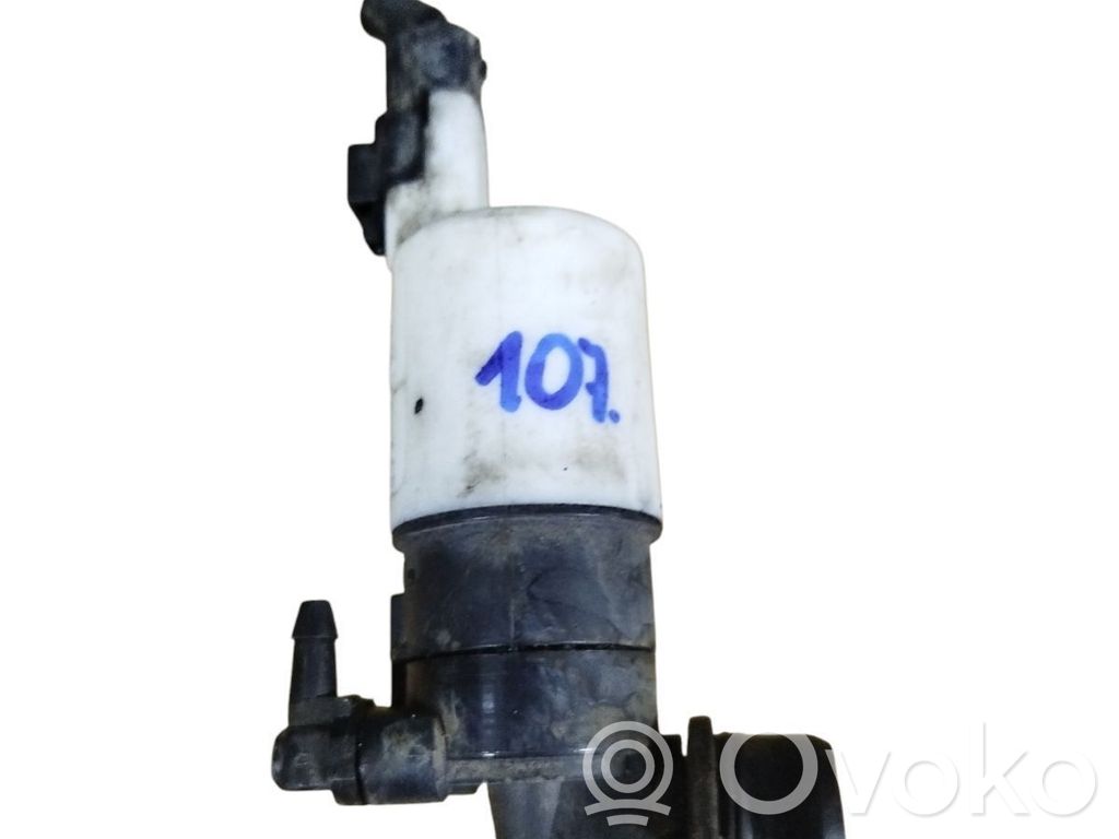 Windscreen/windshield washer pump   8200067015,9641553880