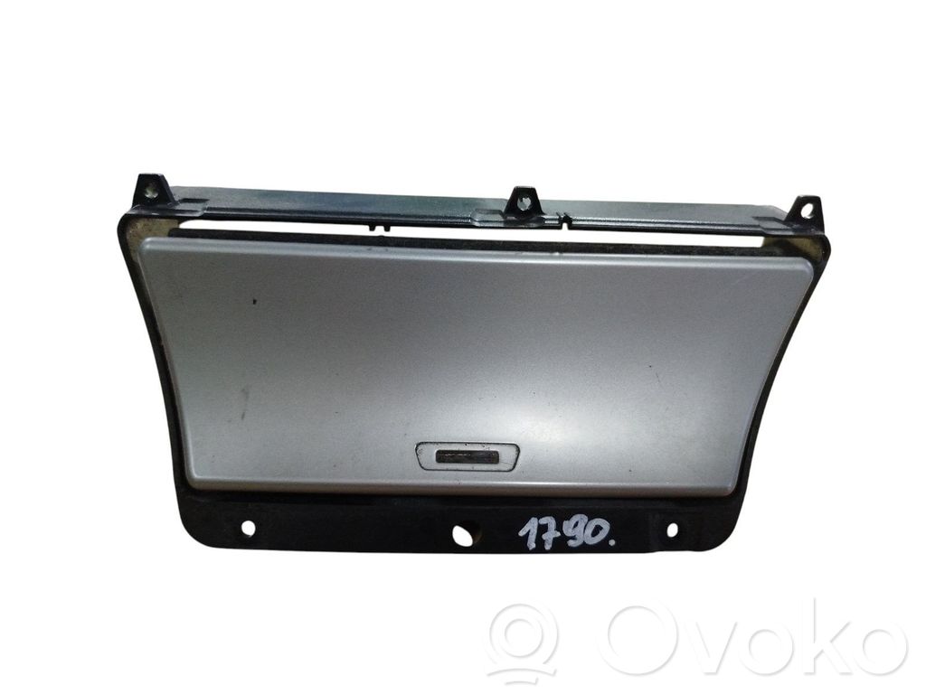 Car ashtray   51163411707