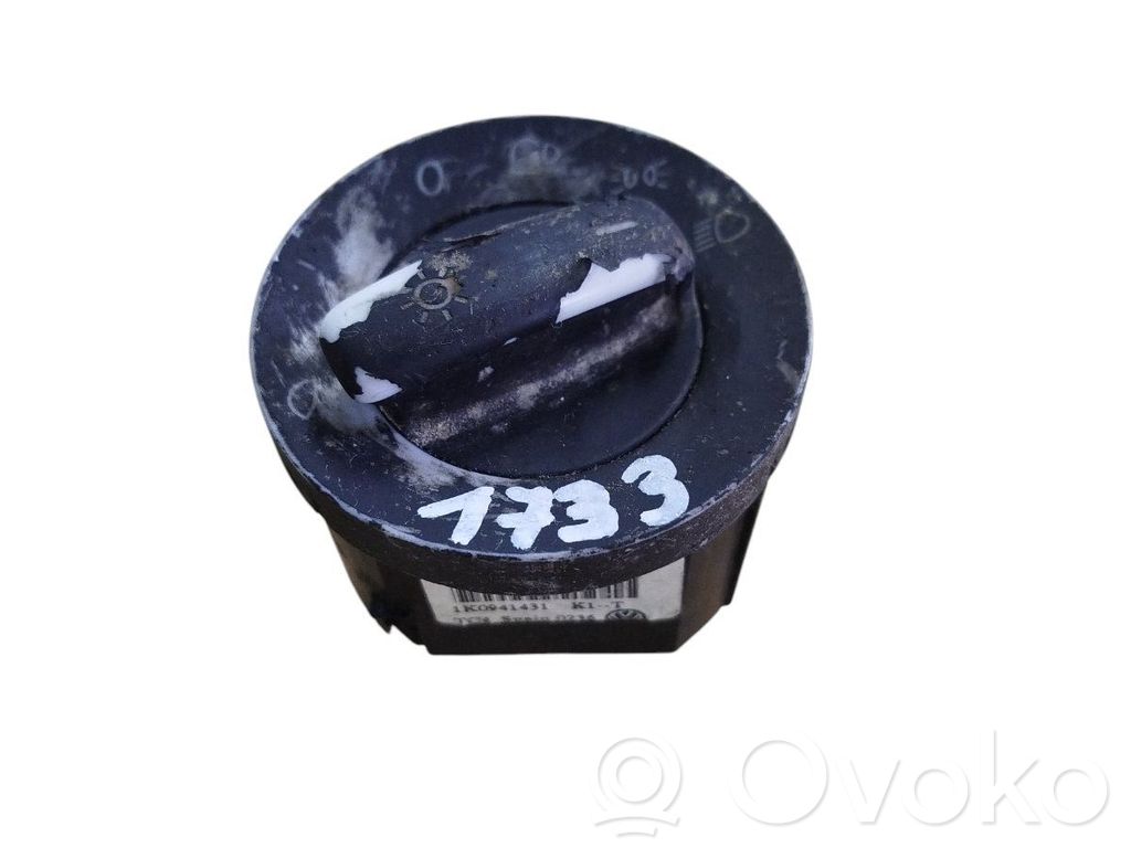 Volkswagen Golf V Light switch 