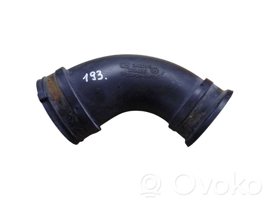 Opel Zafira B Rura / Wąż dolotowy powietrza 