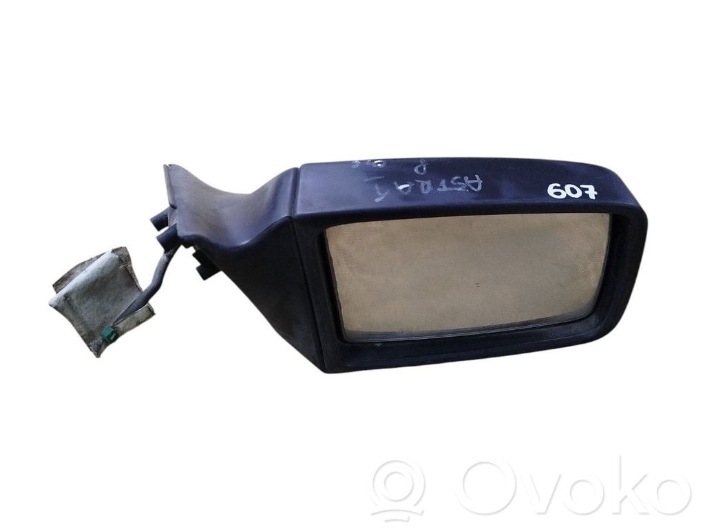 Manualne lusterko boczne drzwi przednich   E10117395