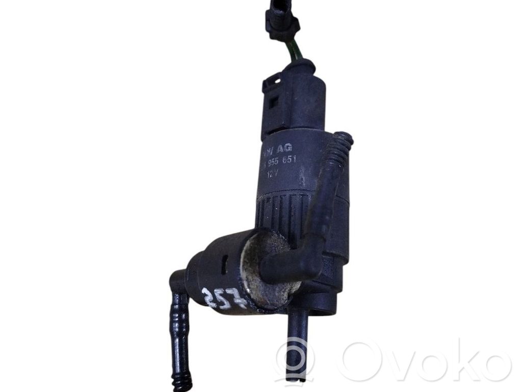 Seat Arosa Windscreen/windshield washer pump 