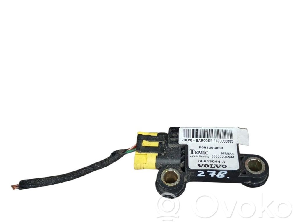 Volvo S40 Airbagsensor Crashsensor Drucksensor 