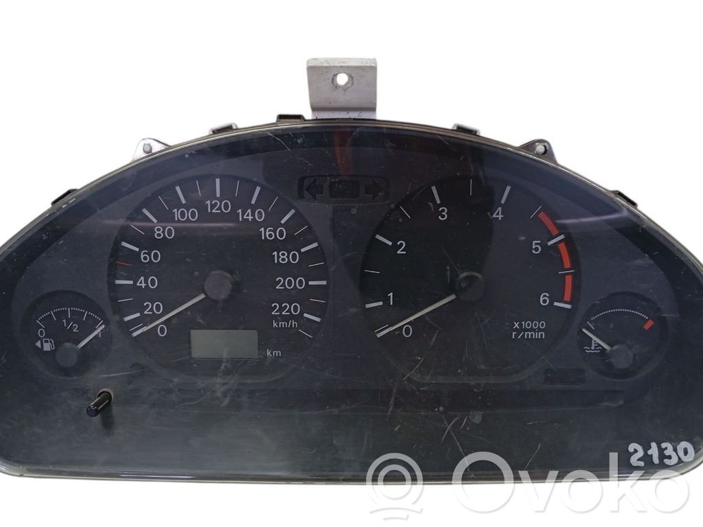 Mitsubishi Space Star Geschwindigkeitsmesser Cockpit 