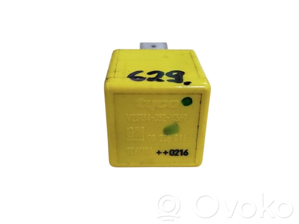 Opel Corsa C Other relay 
