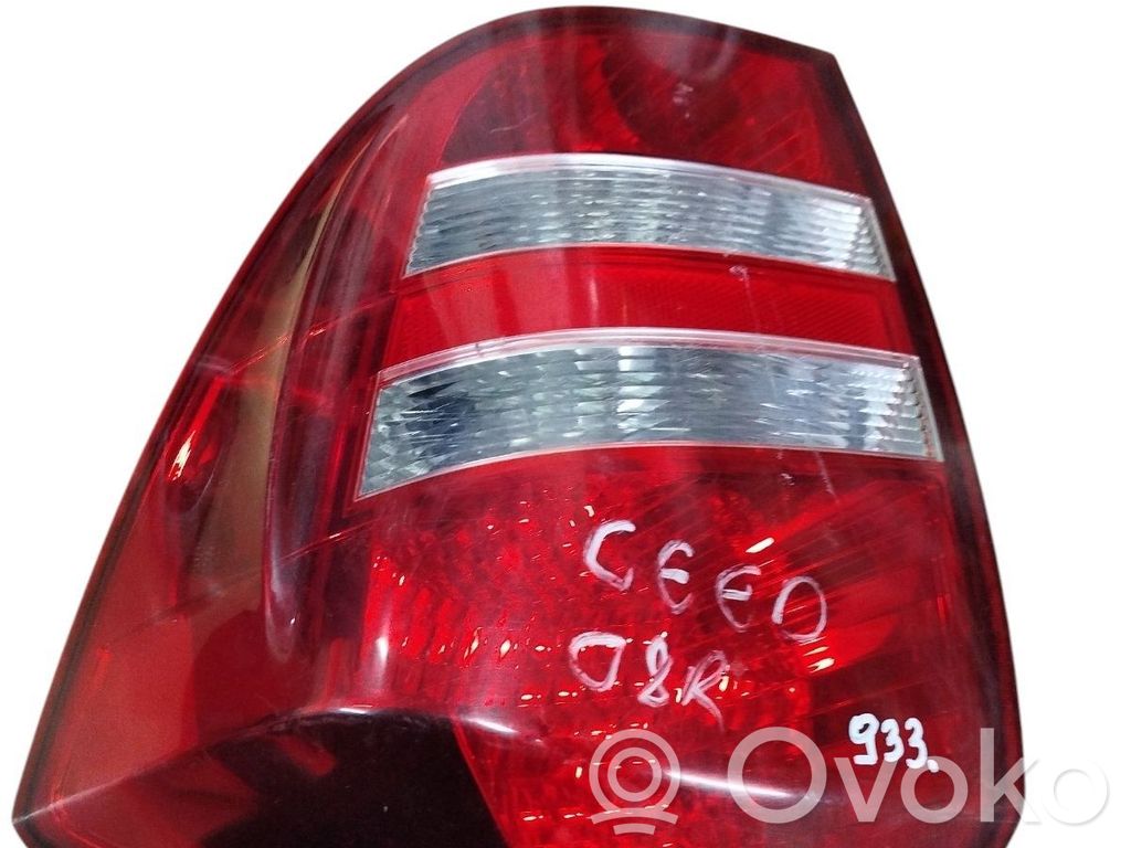 Rear/tail lights