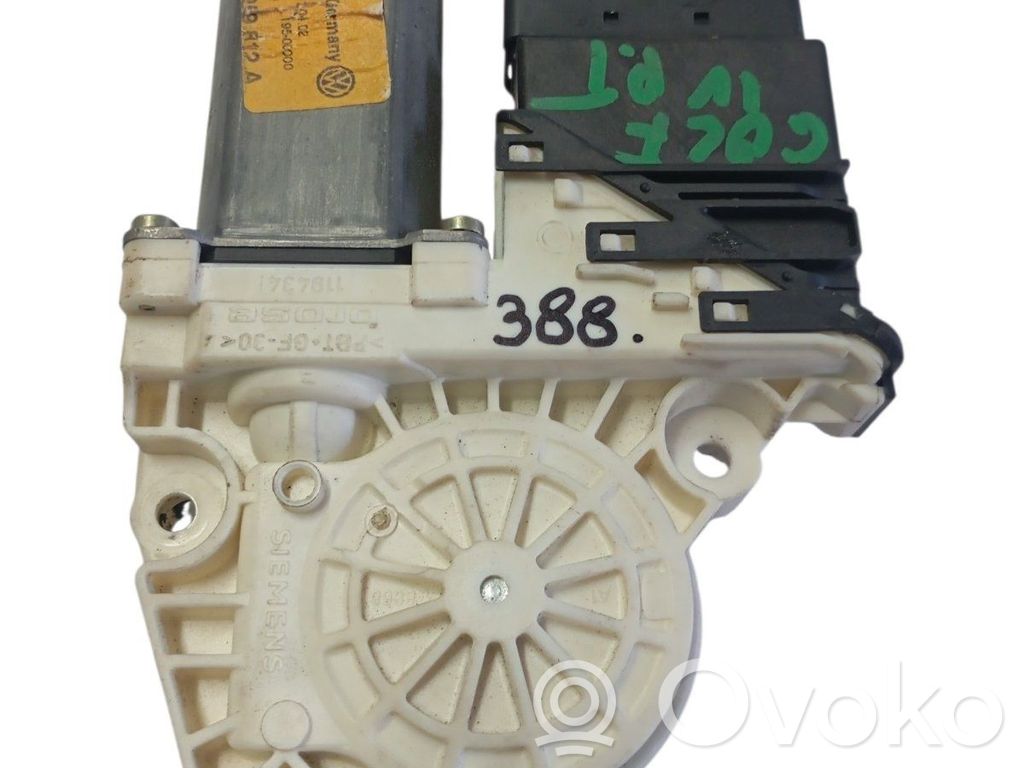 Volkswagen Golf IV Rear door window regulator motor 