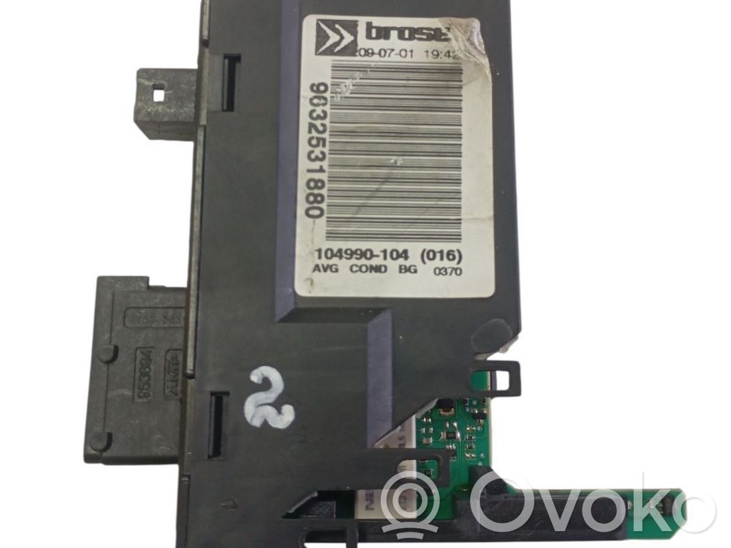 Citroen C5 Front door window regulator motor 