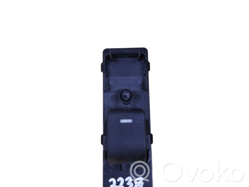 Mazda 6 Electric window control switch 