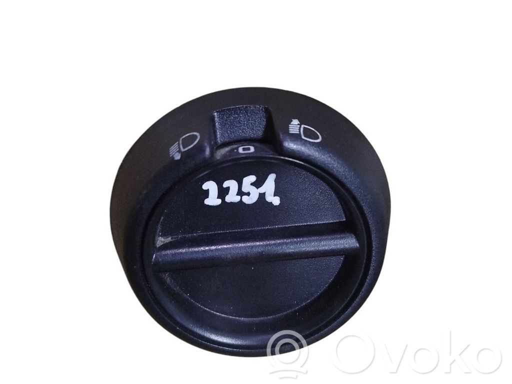 Renault Kangoo I Headlight level height control switch 