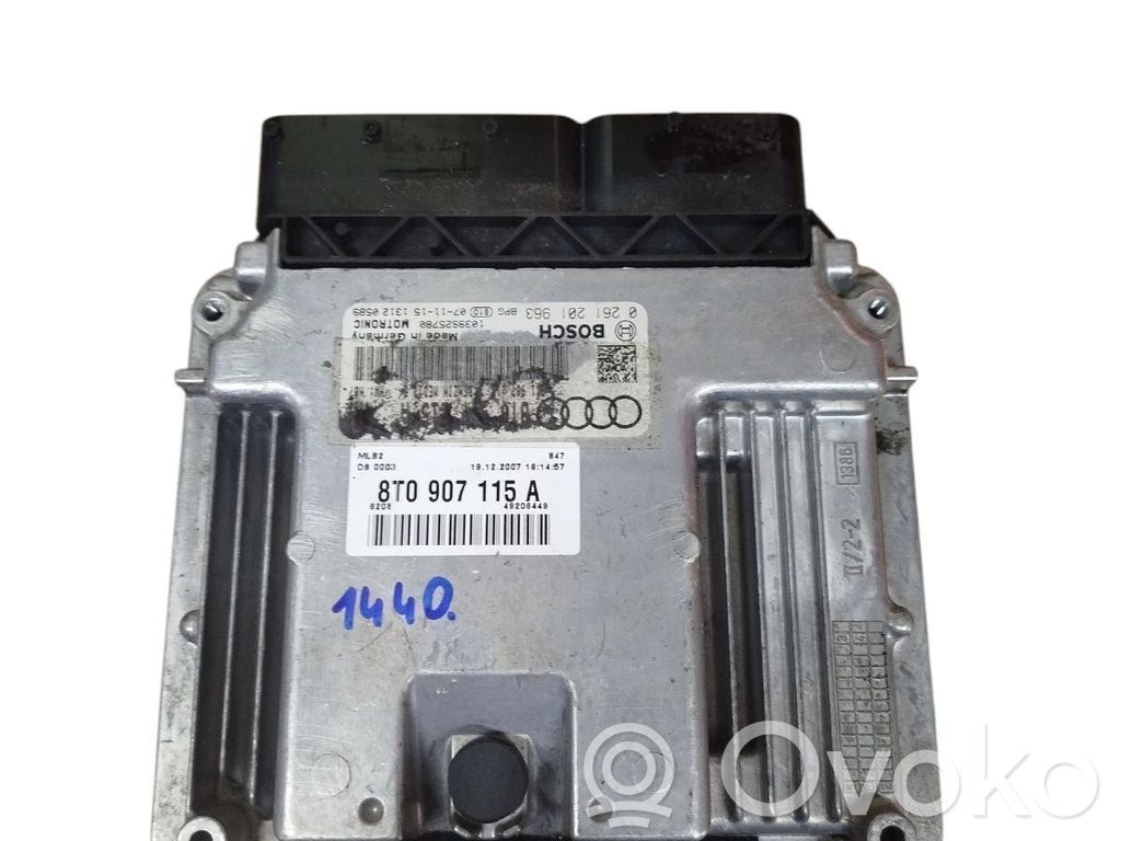 Audi A5 8T 8F Engine control unit/module 
