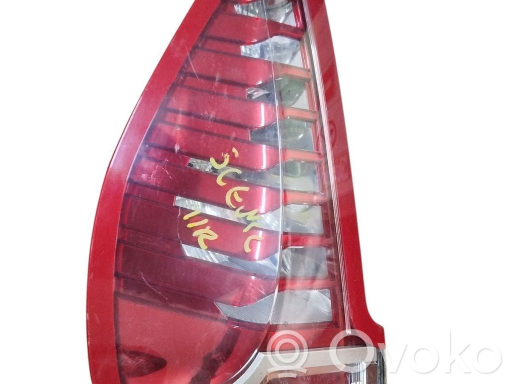 Lampa tylna   265550013R