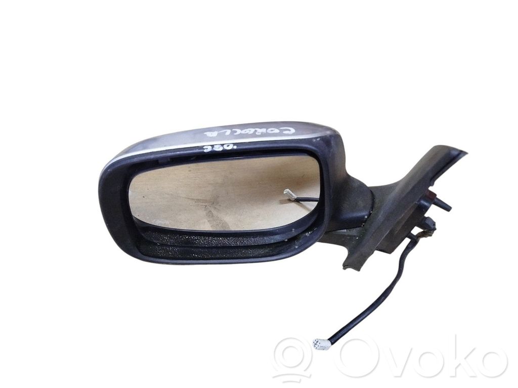 Toyota Corolla E140 E150 Front door electric wing mirror 