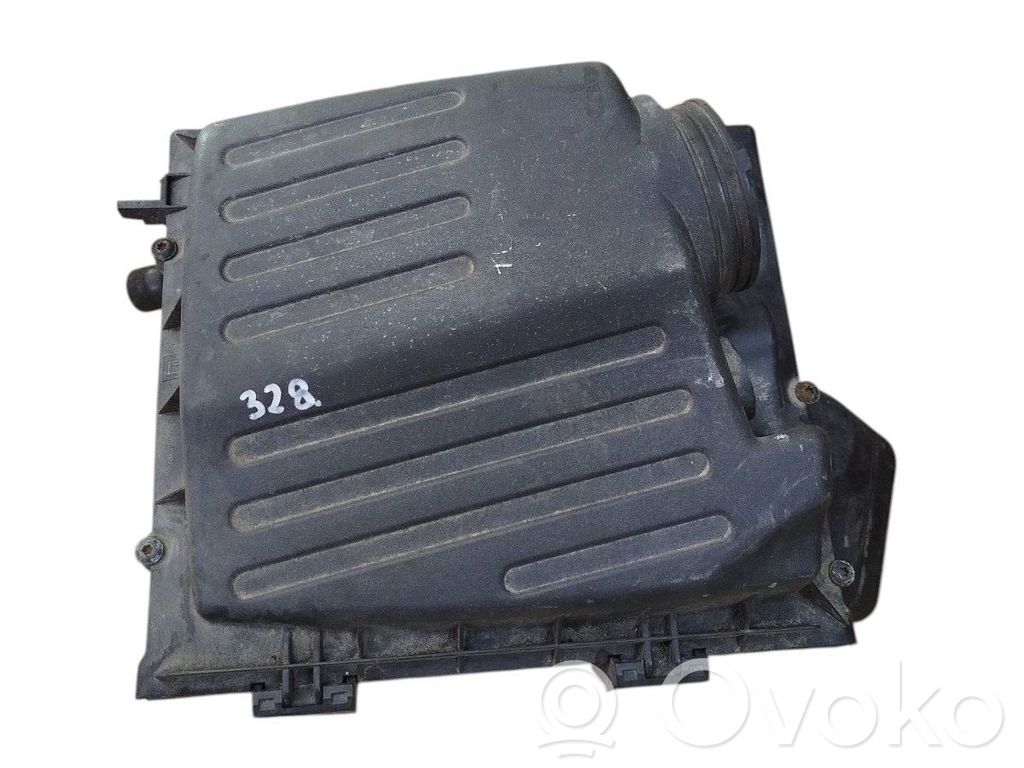 Opel Insignia A Air filter box 