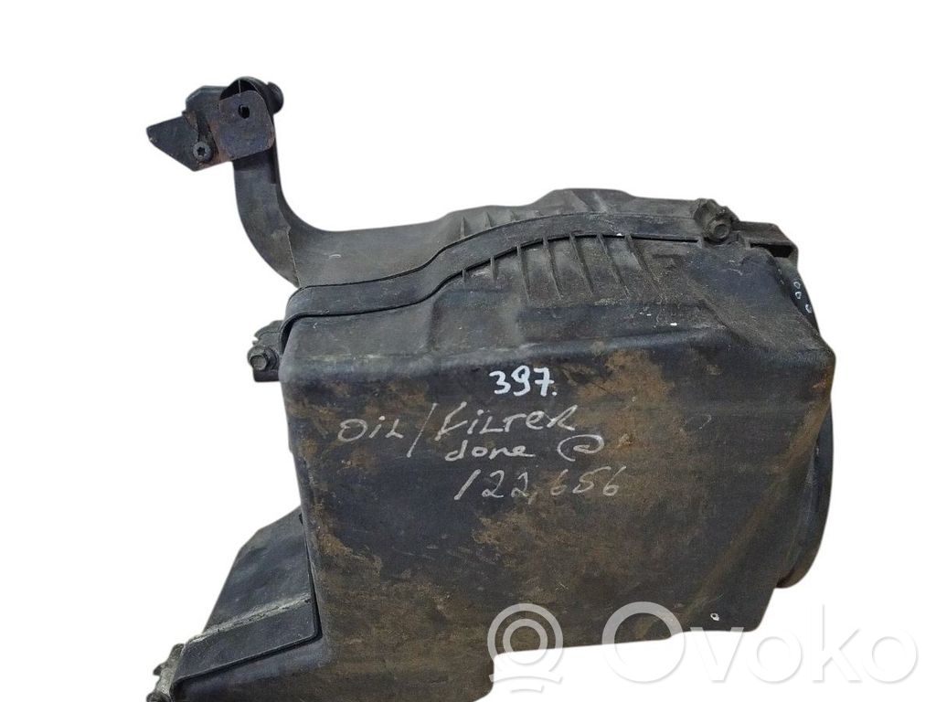 Ford Focus Air filter box 