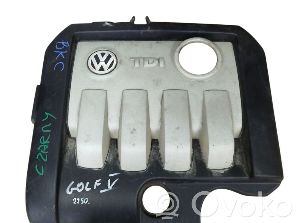 Volkswagen Golf V Motorabdeckung 