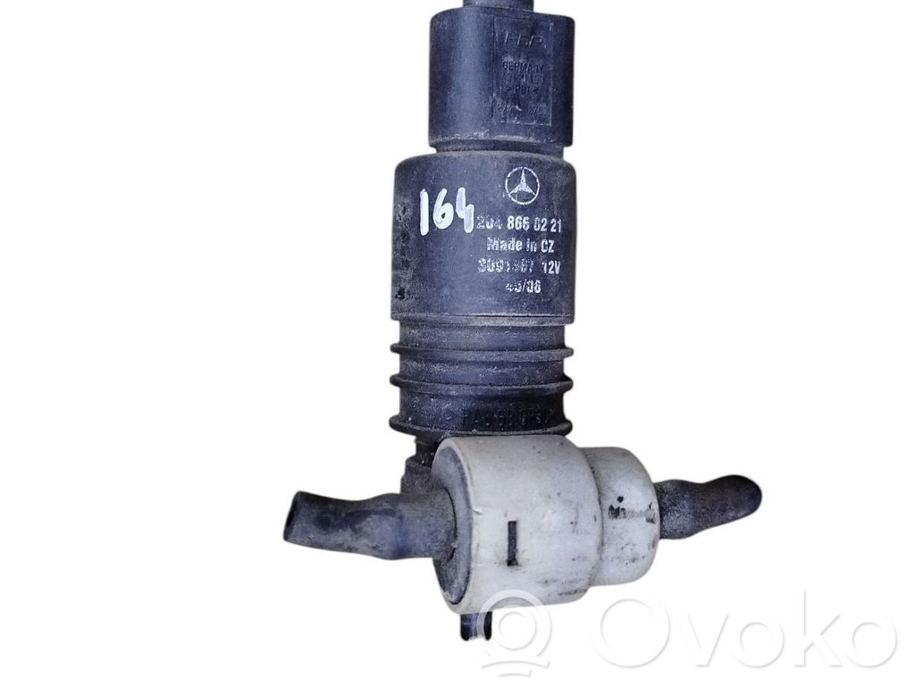 Mercedes-Benz C W204 Windscreen/windshield washer pump 