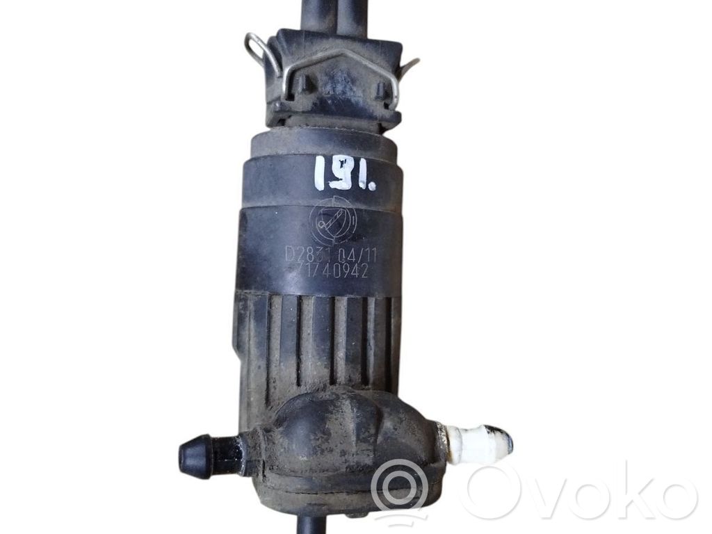 Alfa Romeo 159 Windscreen/windshield washer pump 